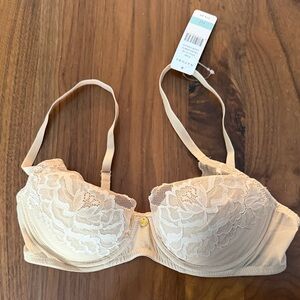 Natori Flora Lace Underwire Bra - Beige